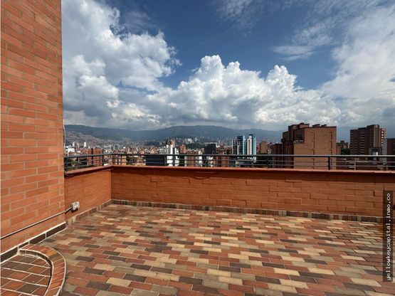 Apartment in Laureles Medellín Colombia
